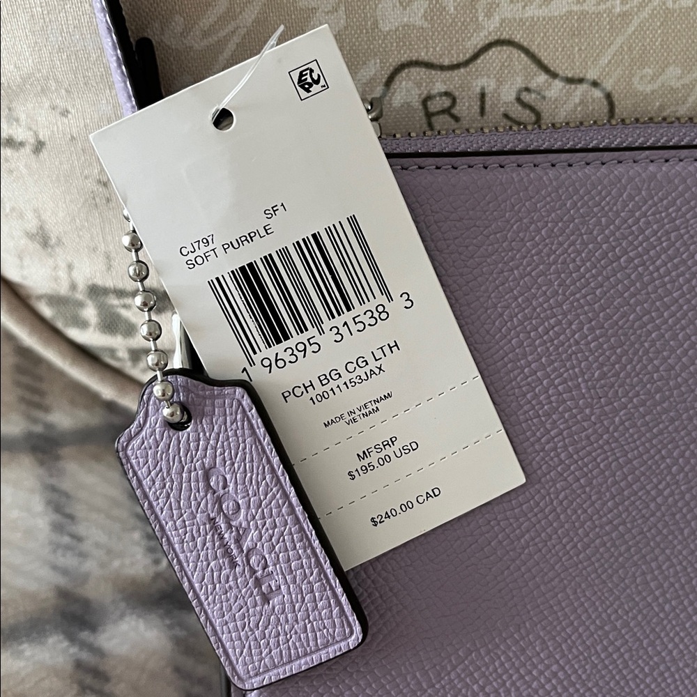 Coach Pouch Bag 💼 - Picture 4 of 10